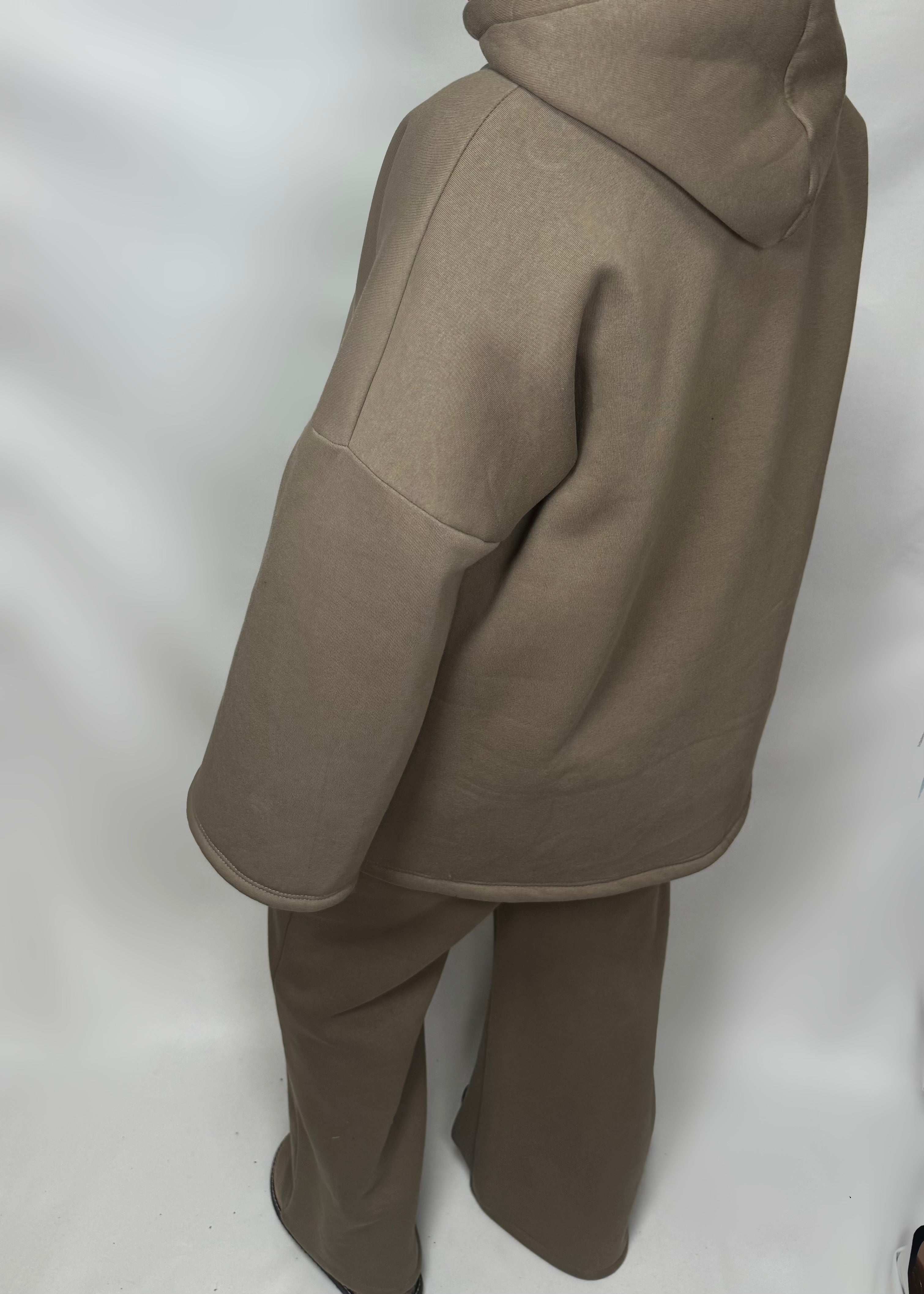 Ensemble jogging ample taupe