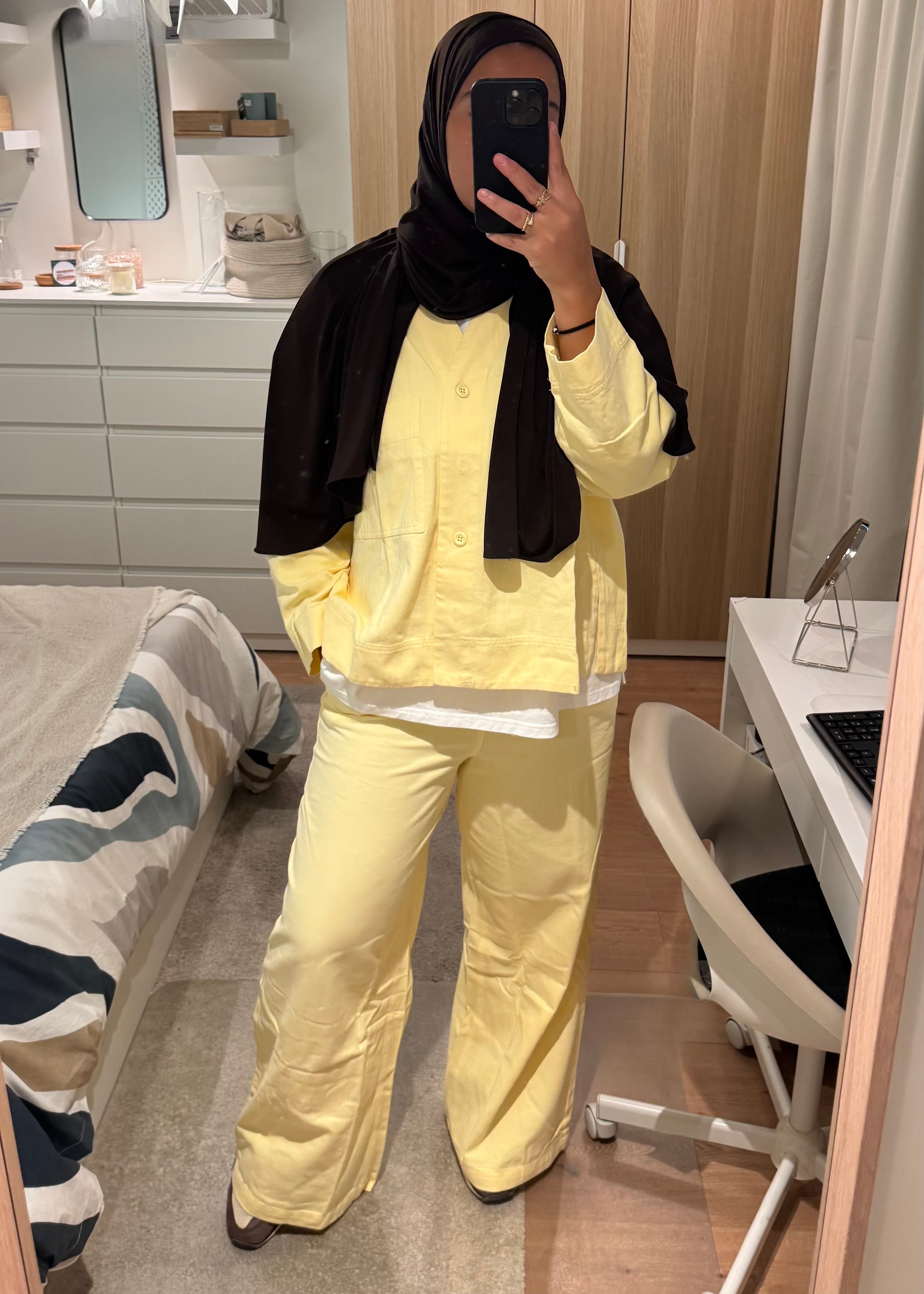 Ensemble ample jaune poussin