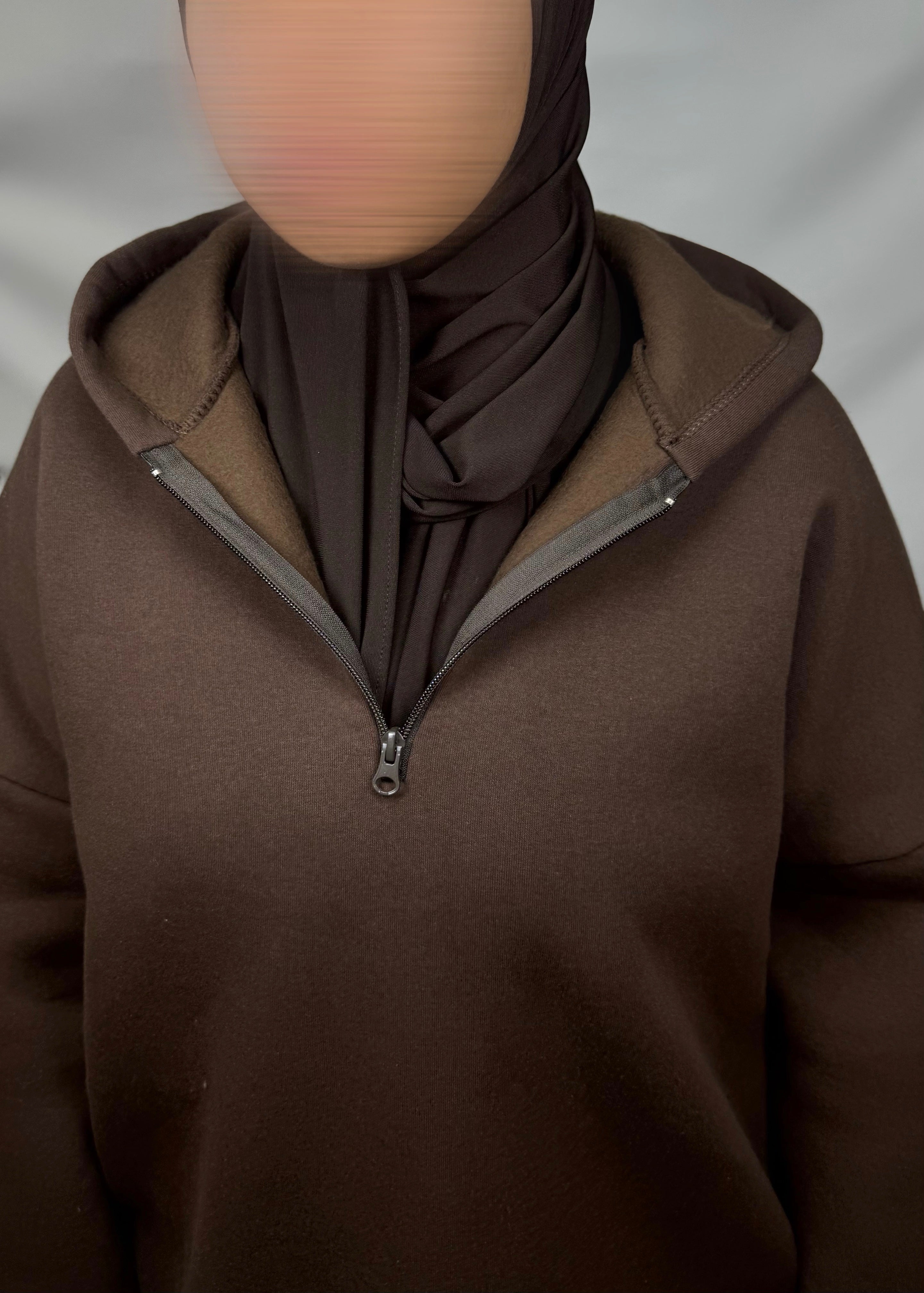 Ensemble jogging ample marron